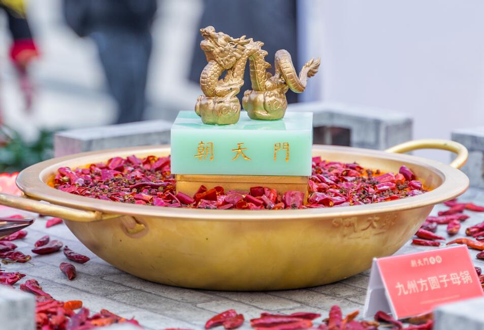 閬中開(kāi)火鍋加盟店好嗎？當(dāng)?shù)叵M(fèi)水平如何？