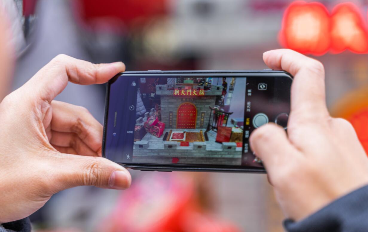 朋友圈要怎么發(fā)，火鍋店老板才能吸引客戶？