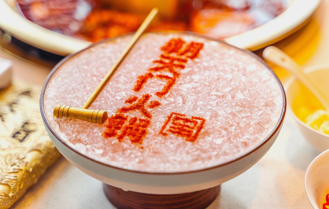 餐飲廣告語的藝術！它能讓你的餐飲店客流翻倍